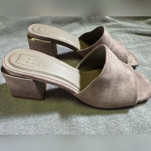 ShuShop Mauve Suede Block Heel Mules